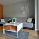 Komfortowe Sun Seasons 24 W Pogorzelicy Blisko Morza By Renters Apartment