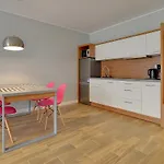 Komfortowe Sun Seasons 24 W Pogorzelicy Blisko Morza By Renters