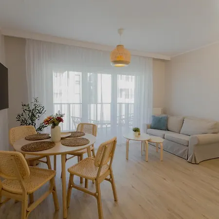 Komfortowe Sun Seasons 24 W Pogorzelicy Blisko Morza By Renters * Pogorzelica (Gmina Rewal)