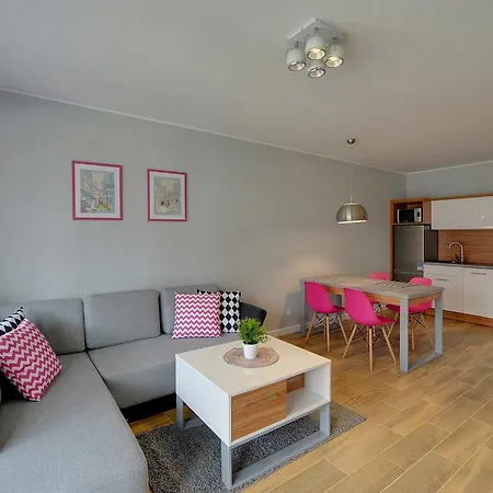 Апартаменты Komfortowe Sun Seasons 24 W Pogorzelicy Blisko Morza By Renters