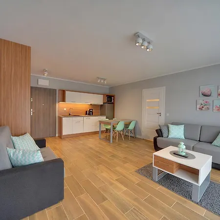 Komfortowe Sun Seasons 24 W Pogorzelicy Blisko Morza By Renters