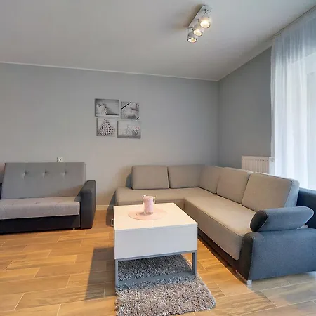 Komfortowe Sun Seasons 24 W Pogorzelicy Blisko Morza By Renters *