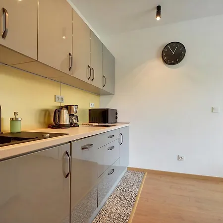 Komfortowe Sun Seasons 24 W Pogorzelicy Blisko Morza By Renters *