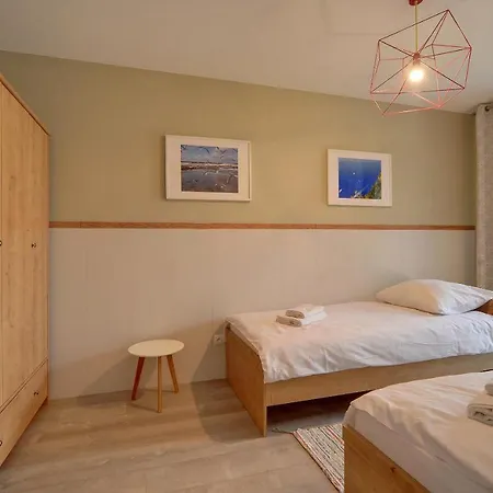 Komfortowe Sun Seasons 24 W Pogorzelicy Blisko Morza By Renters *